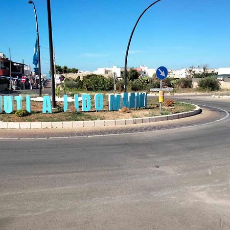 Ferienwohnung Acquario Lido Marini Exterior foto